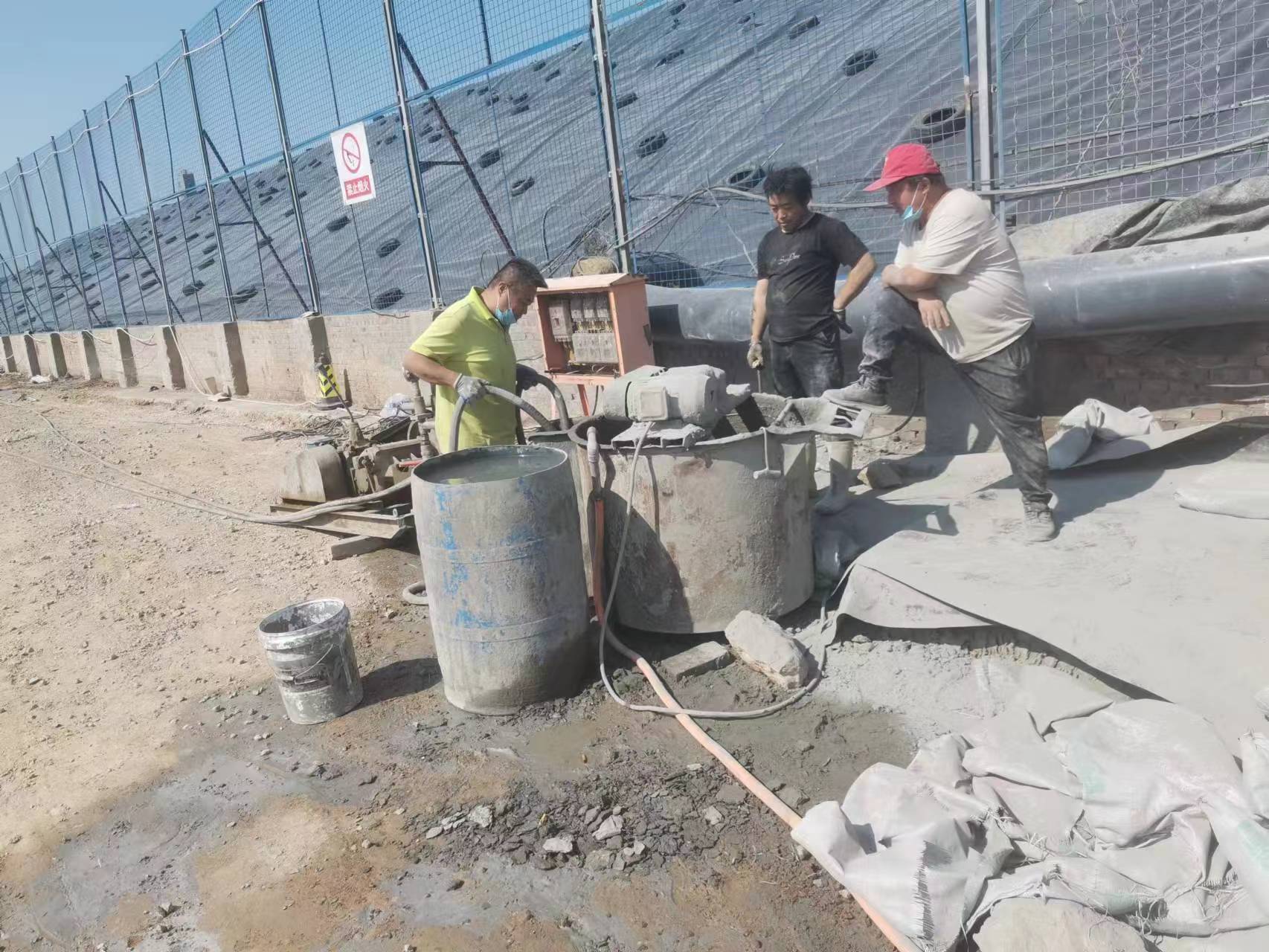 聂荣袖阀管注浆